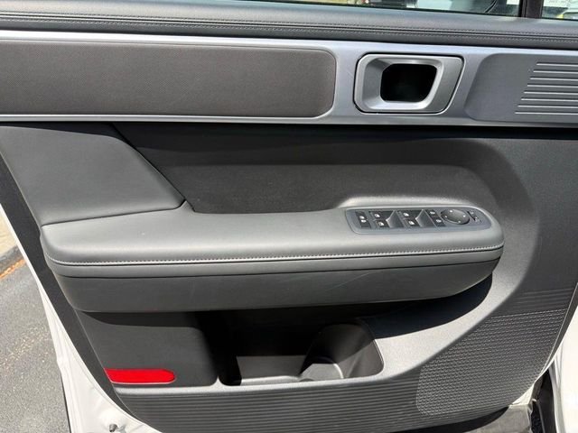 Used 2026 White Hyundai SEL image 12