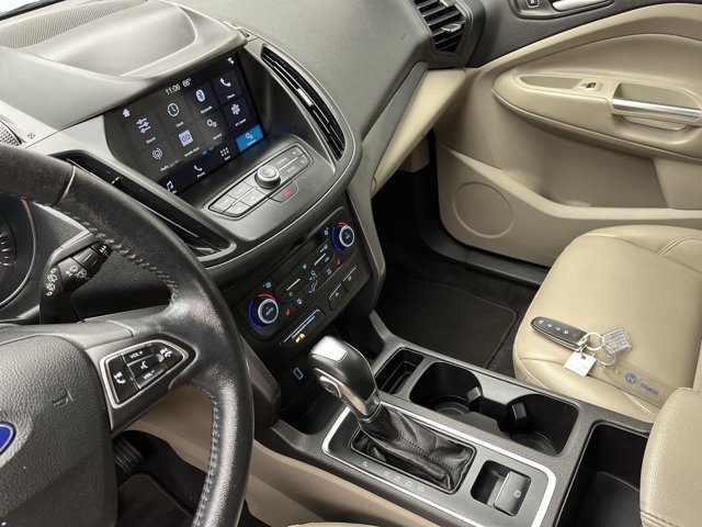 Used 2019 White Platinum Metallic Tri-Coat Ford SEL image 16