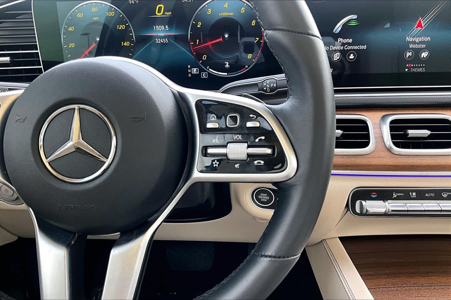 Used 2022 MANUFAKTUR Diamond White Bright Mercedes-Benz GLE 350 image 22