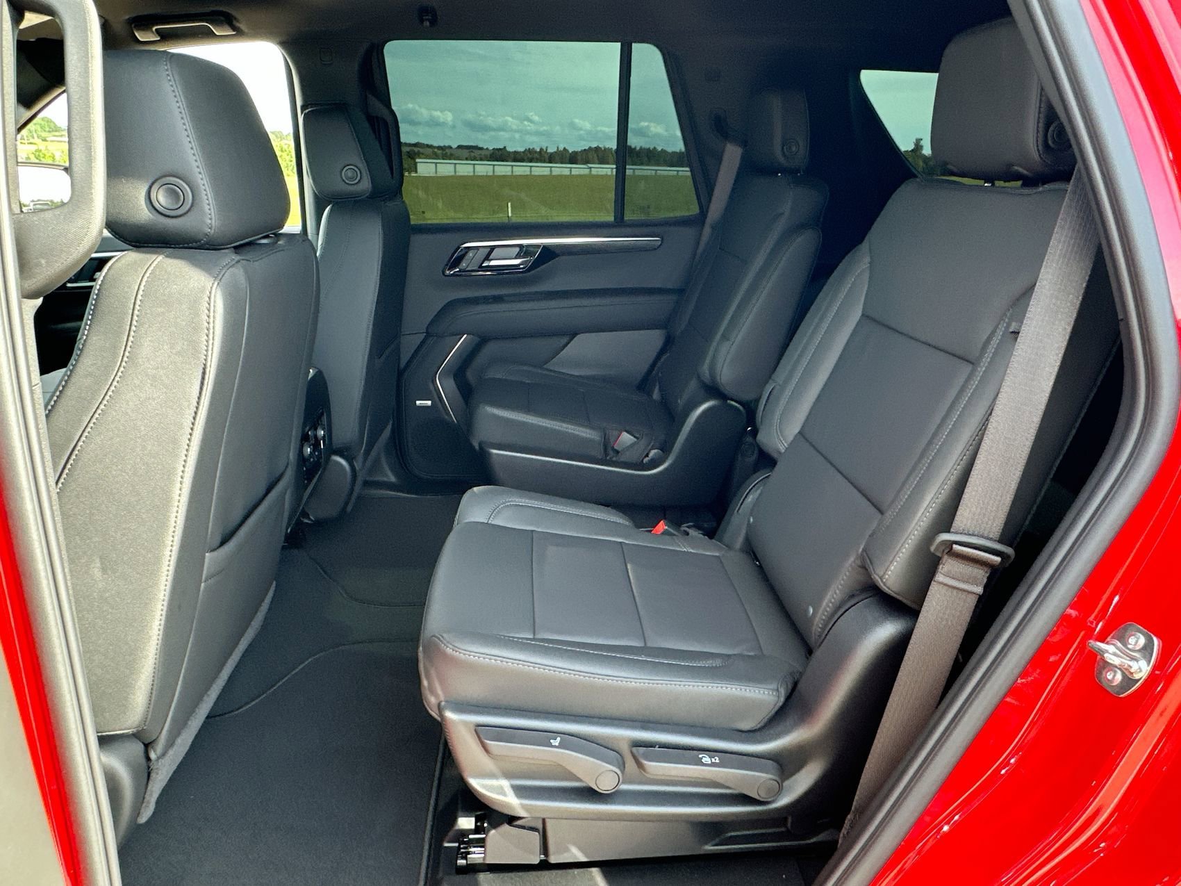 New 2026 Special Paint Chevrolet LT image 21