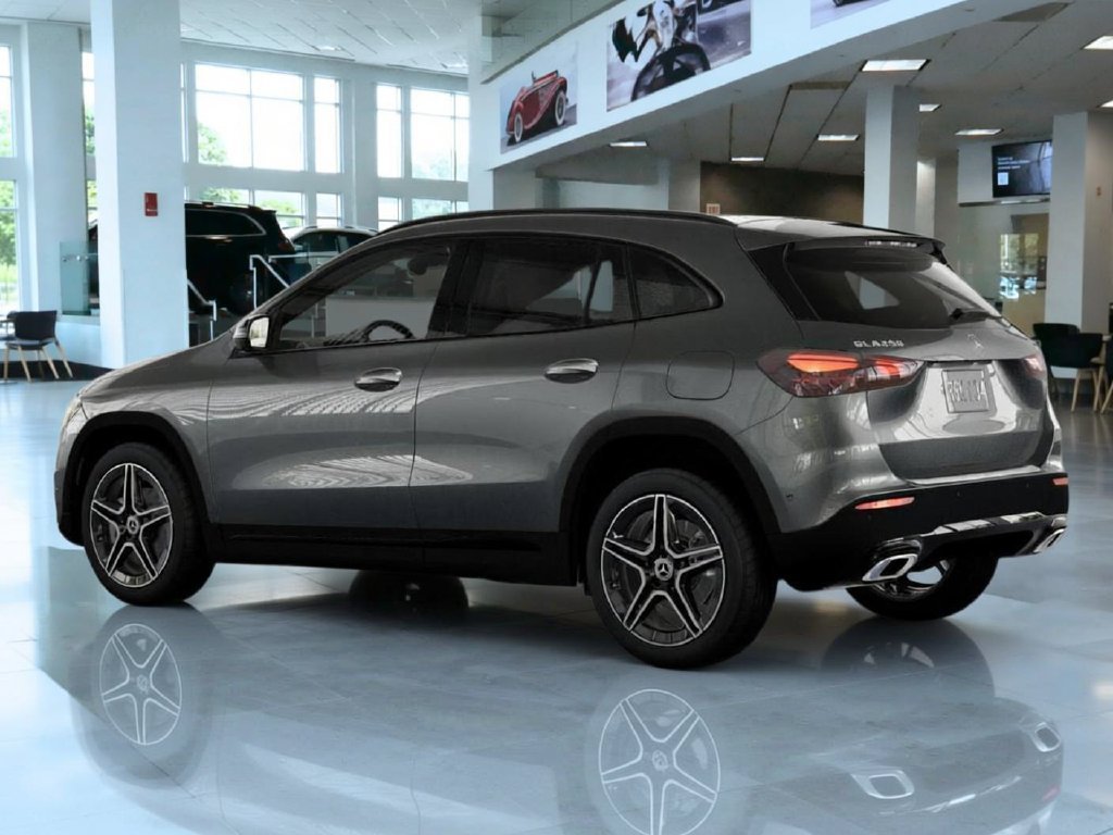 New 2026 Mountain Grey Metallic Mercedes-Benz GLA 250 image 70