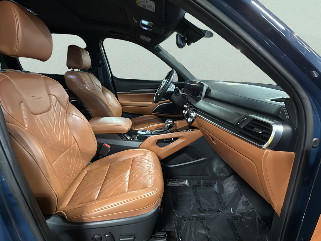 Used 2023 Black Kia SX-Prestige X-Line image 13