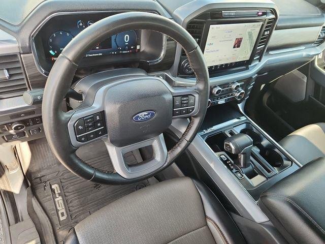 Used 2025 Gray Ford LARIAT image 10