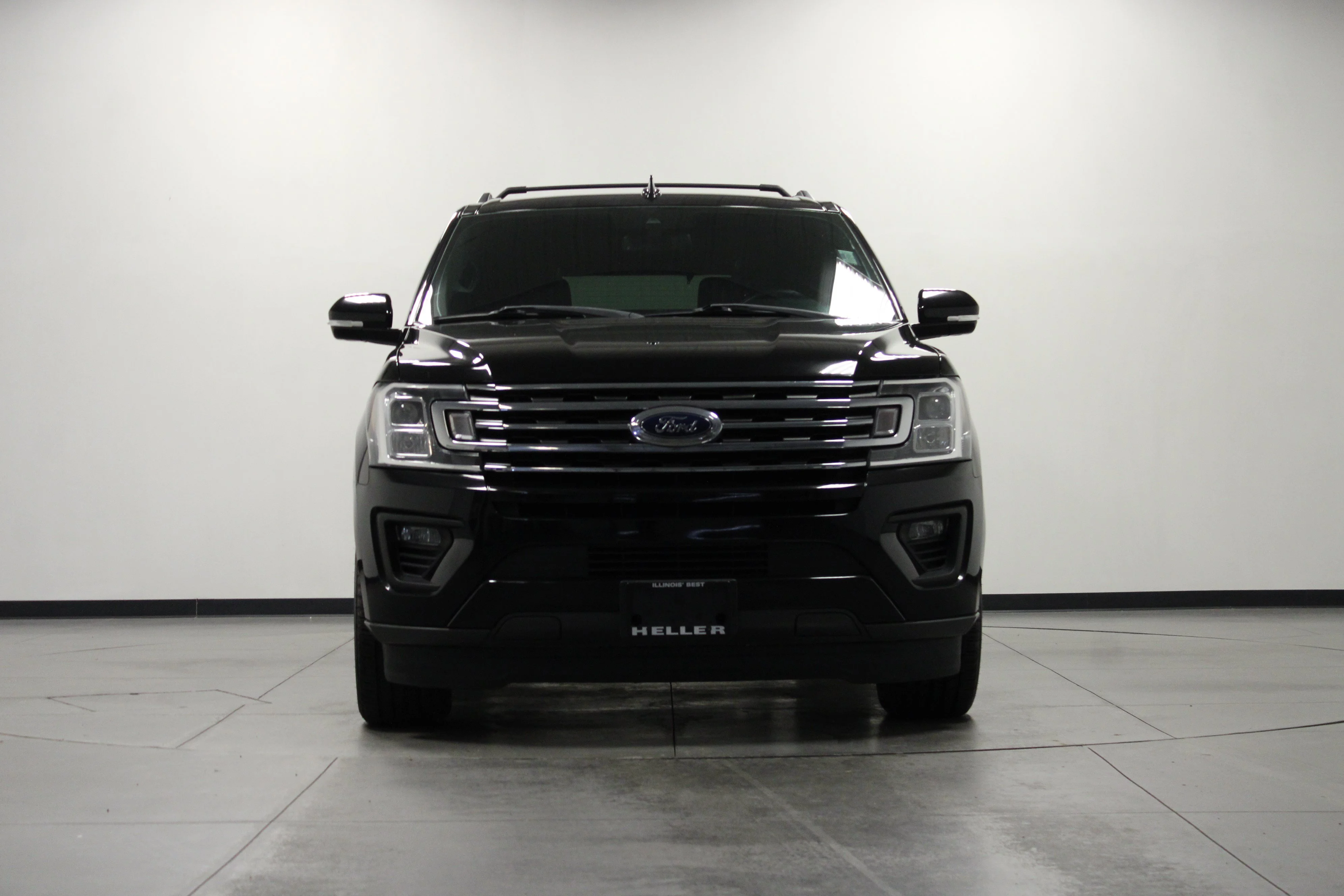 Used 2020 Black Ford XLT image 9