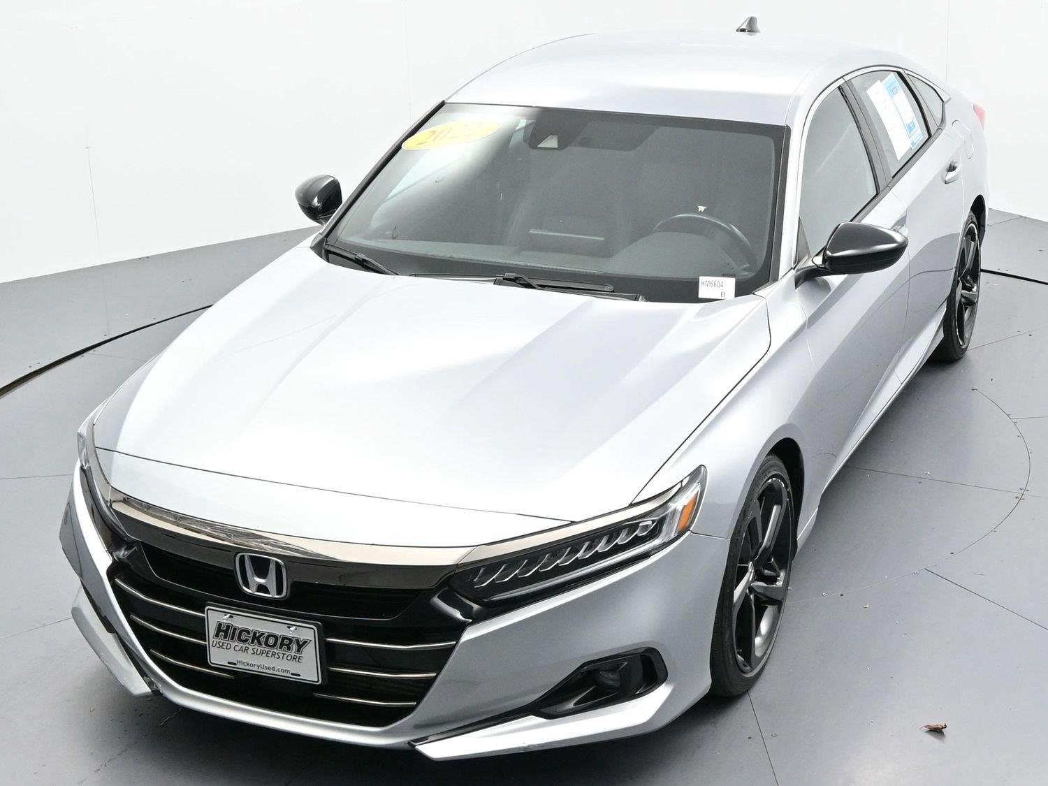 Used 2022 Lunar Silver Metallic Honda Sport image 36