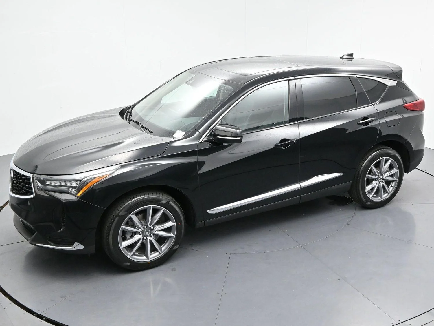 Used 2024 Majestic Black Pearl Acura SH-AWD w/Tech image 44