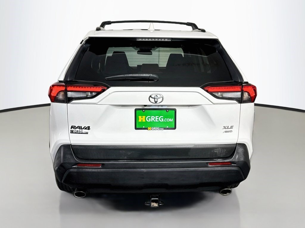 Used 2020 Super White Toyota XLE image 6