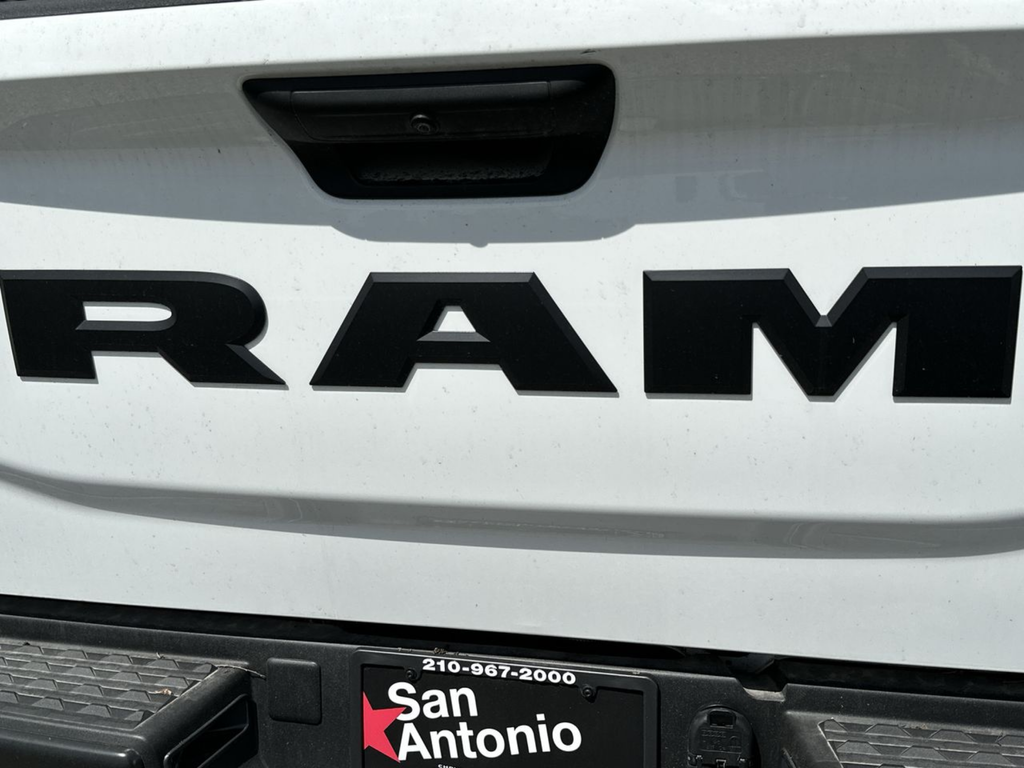 New 2026 Bright White Clear-Coat Exterior Paint RAM Tradesman image 43