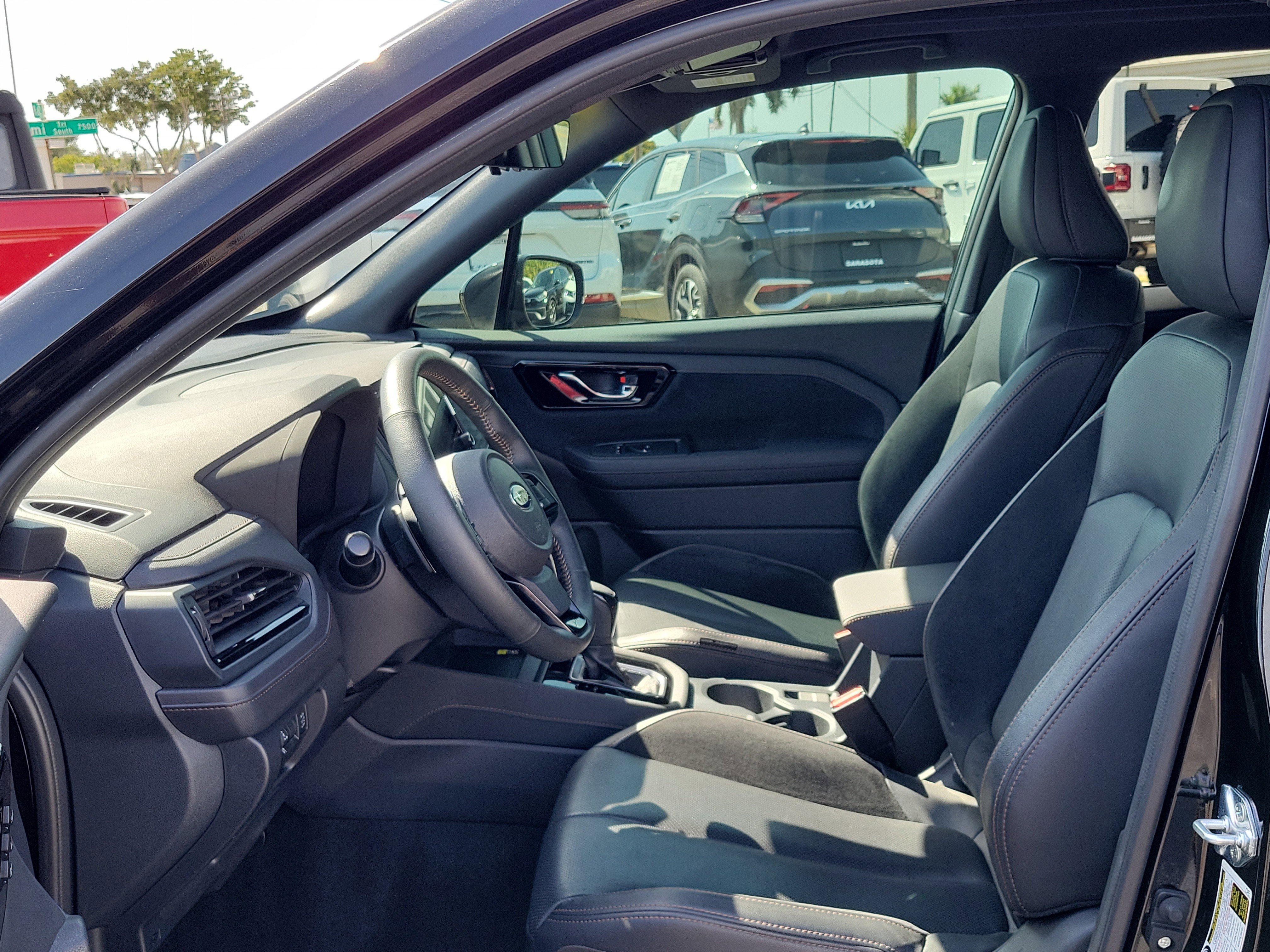 Used 2025 Crystal Black Silica Subaru Touring image 19