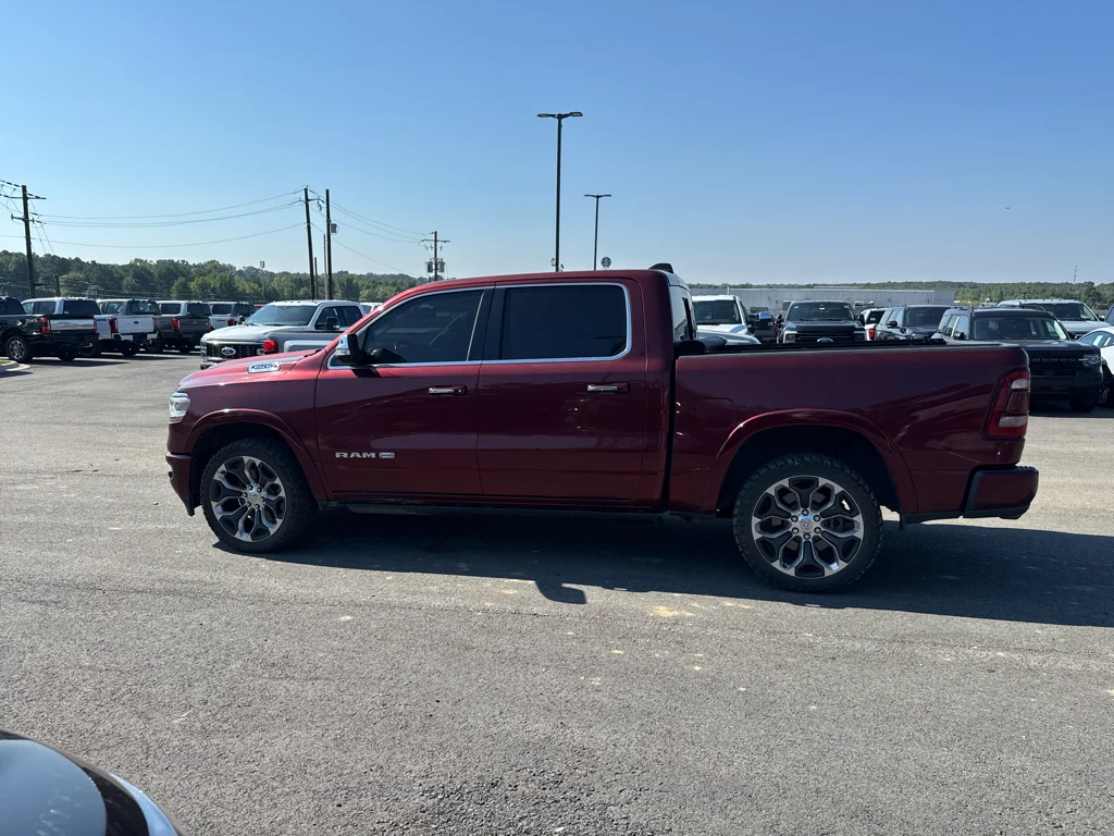 Used 2020 Delmonico Red Pearlcoat Ram Longhorn image 8