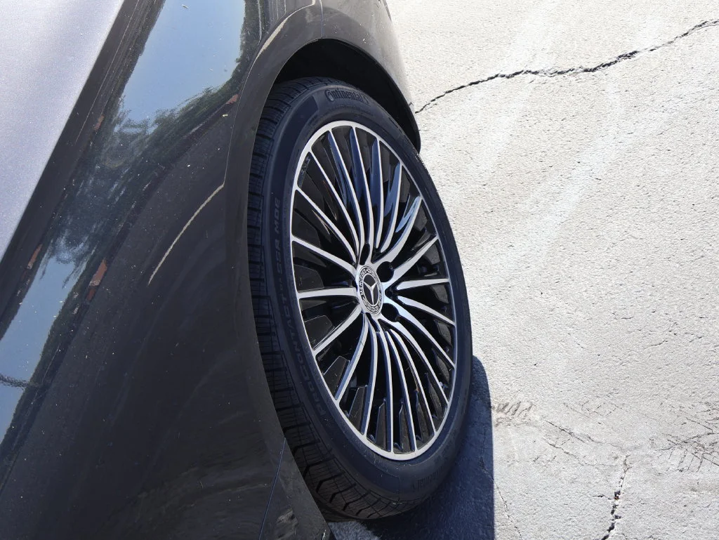 New 2026 Graphite Gray Metallic Mercedes-Benz CLE 300 image 40