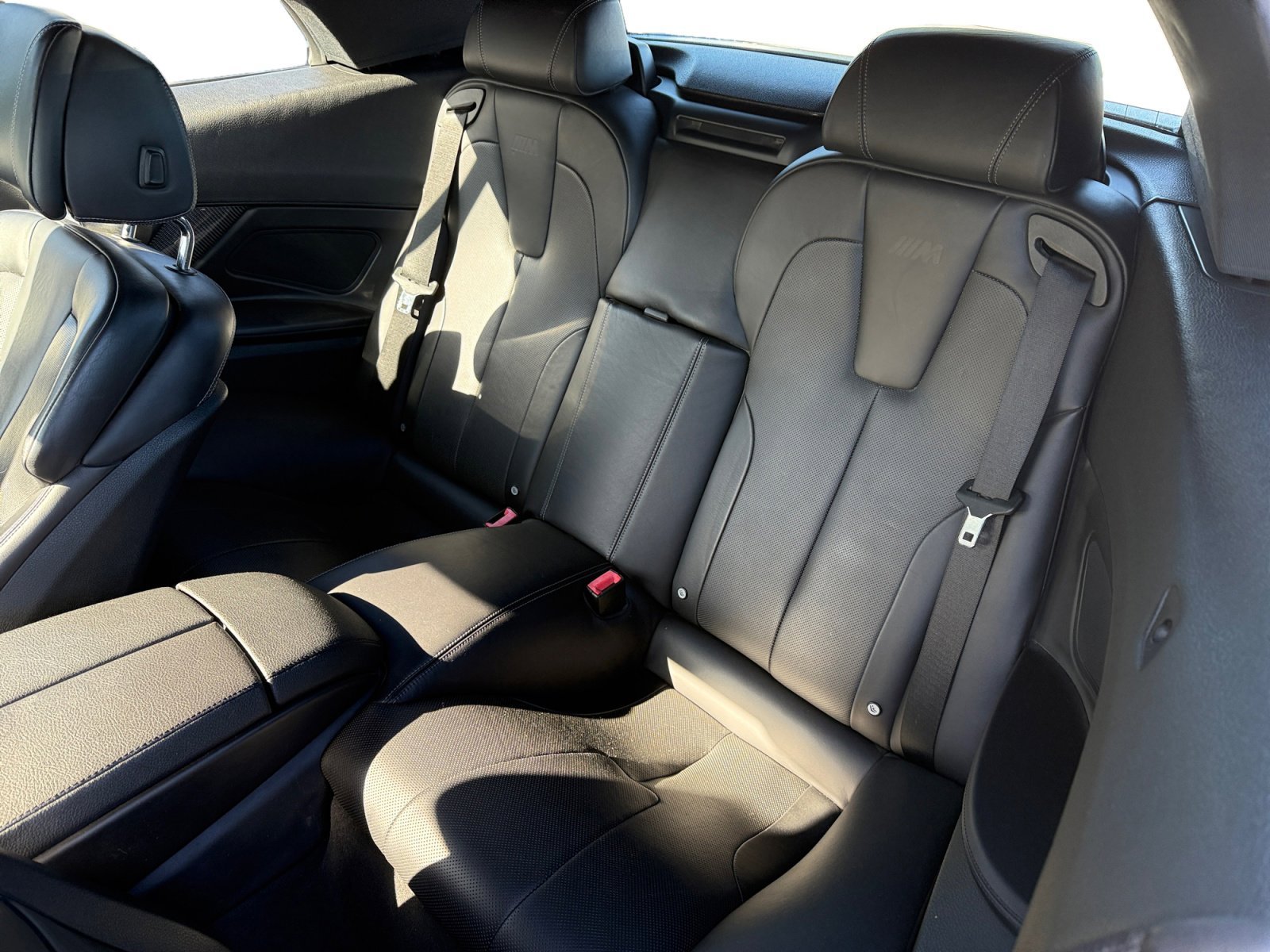 Used 2013 Alpine White BMW  image 16