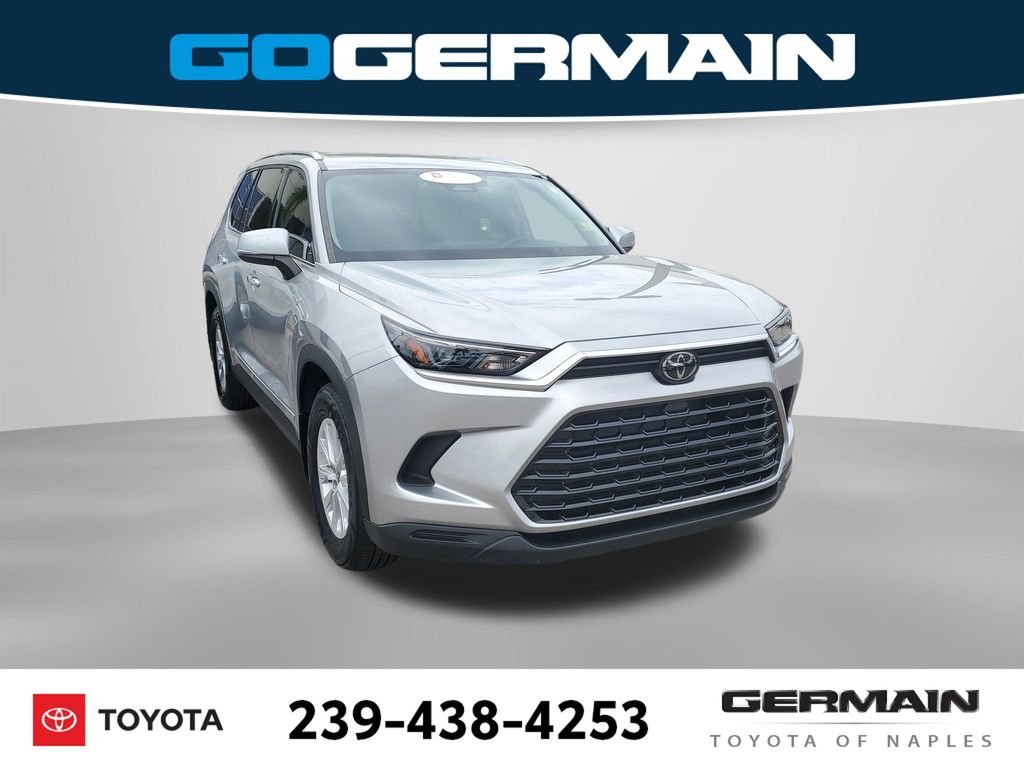 Used 2024 Silver Toyota XLE image 4