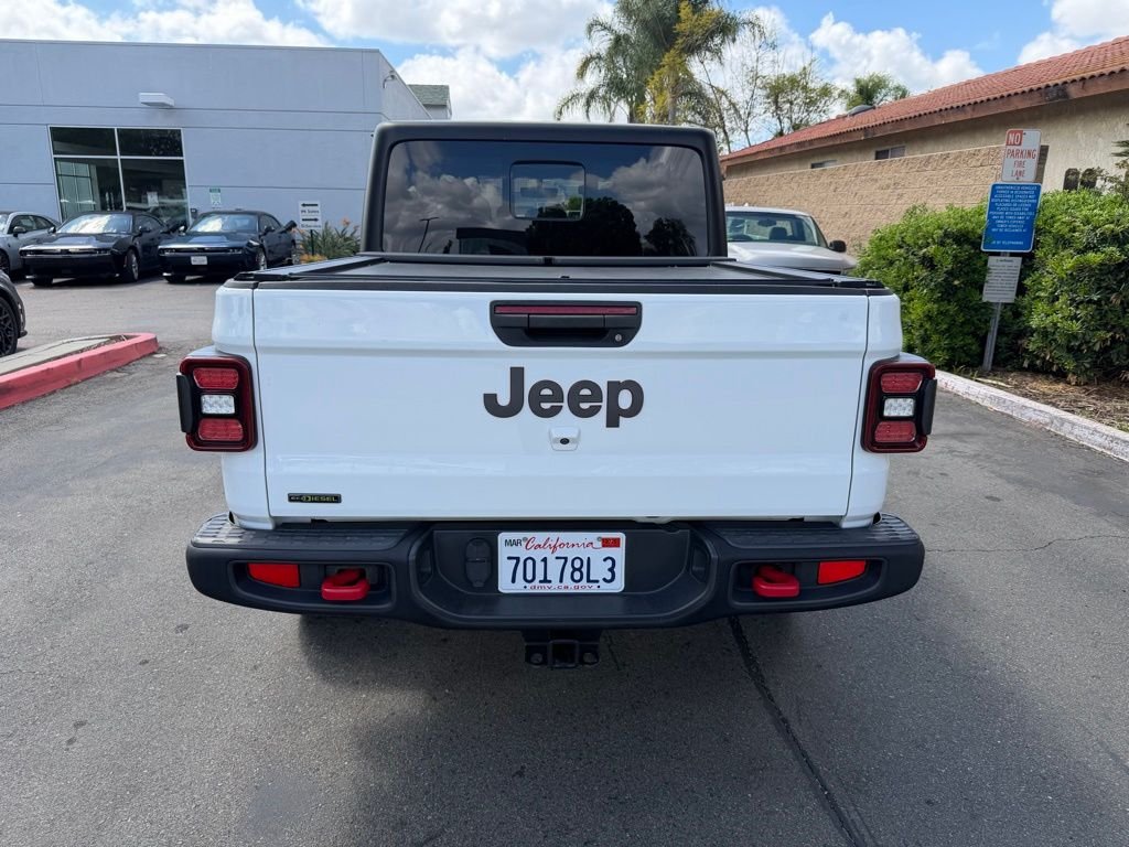 Certified Used 2022 White Jeep Rubicon image 5