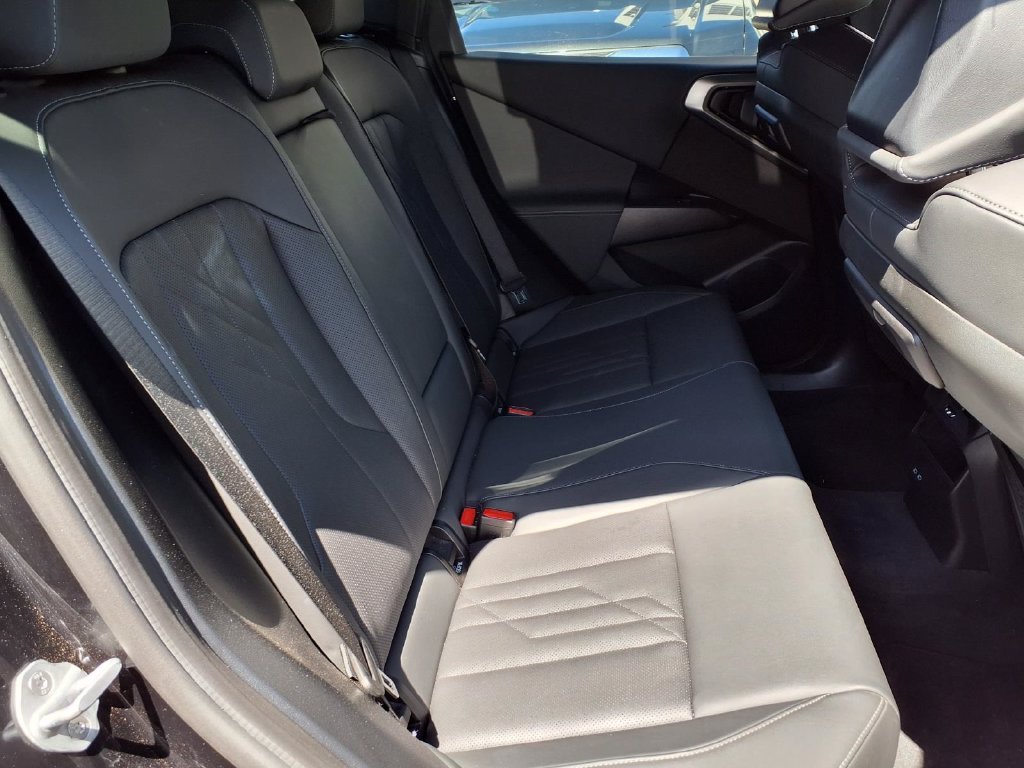 2025 BMW X3 30 - Photo 21