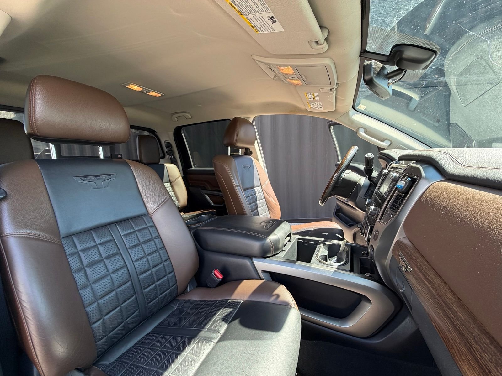 Used 2017 Java Metallic Nissan Platinum Reserve image 17