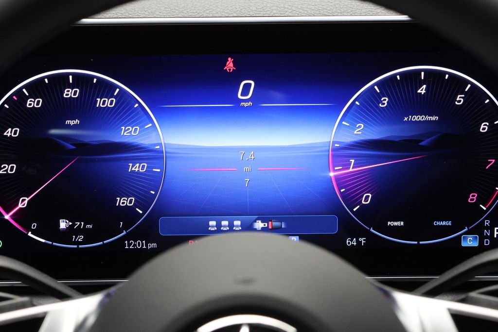 Used 2026 Black Mercedes-Benz GLC 300 image 23