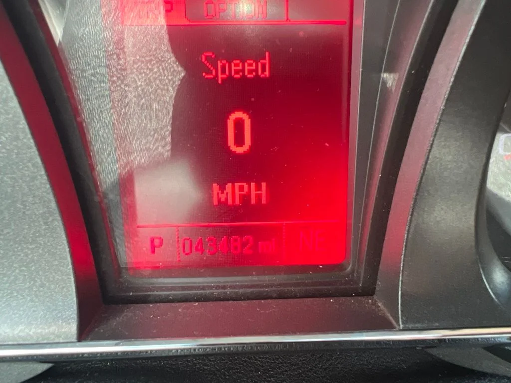 Used 2015 Red GMC SLT-2 image 9