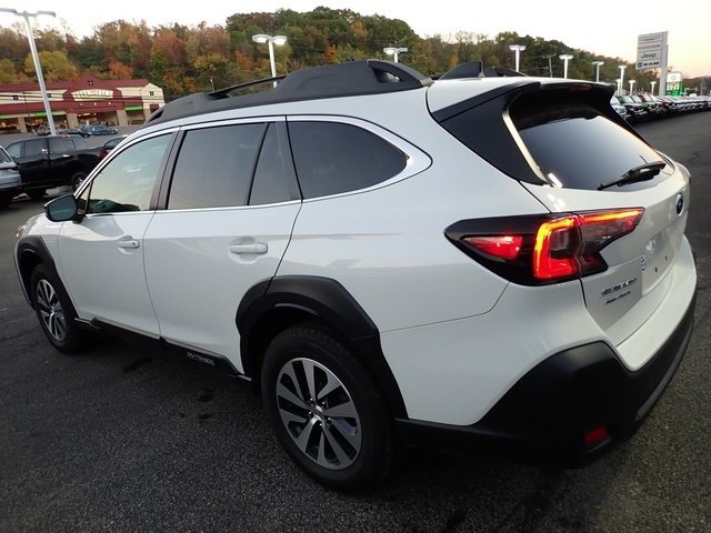 2024 Subaru Outback Premium photo 3