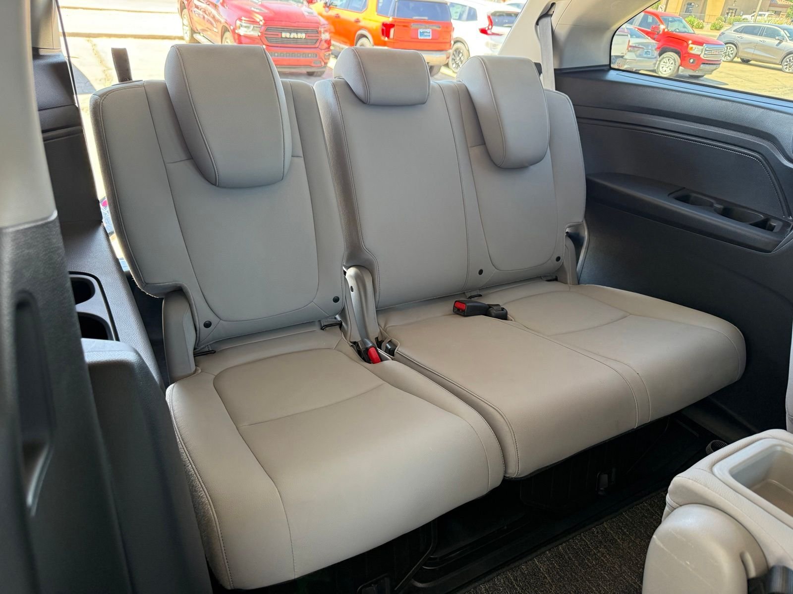 2024 Honda Odyssey EX-L - Photo 42