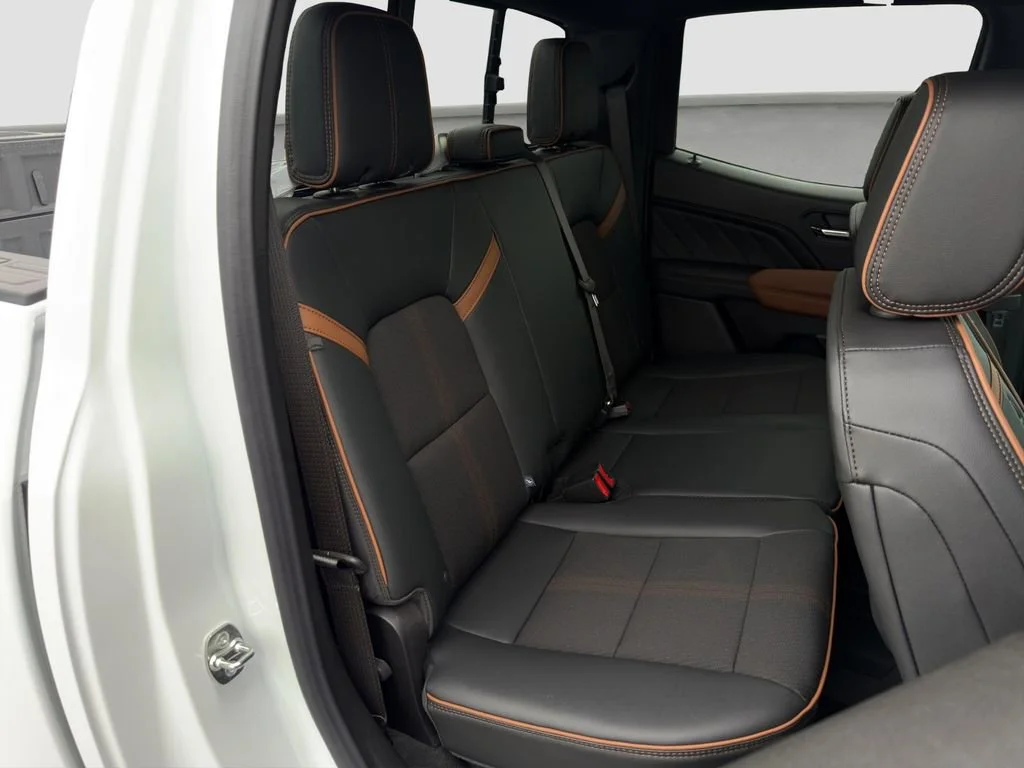 2026 GMC Canyon AT4 - Photo 19