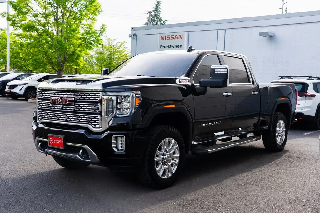 Used 2020 Black GMC Denali image 3