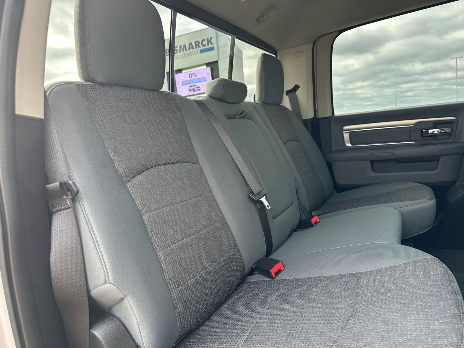 Used 2017 Silver Ram Big Horn image 34