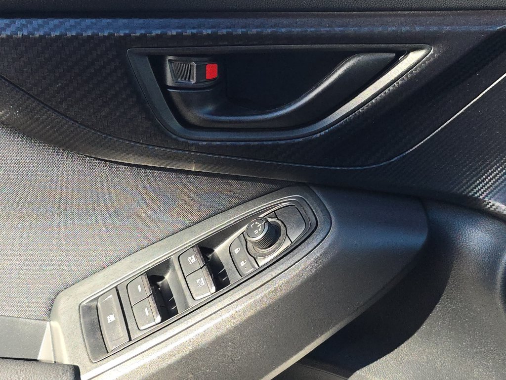 Used 2019 Black Subaru 2.0i Premium image 22