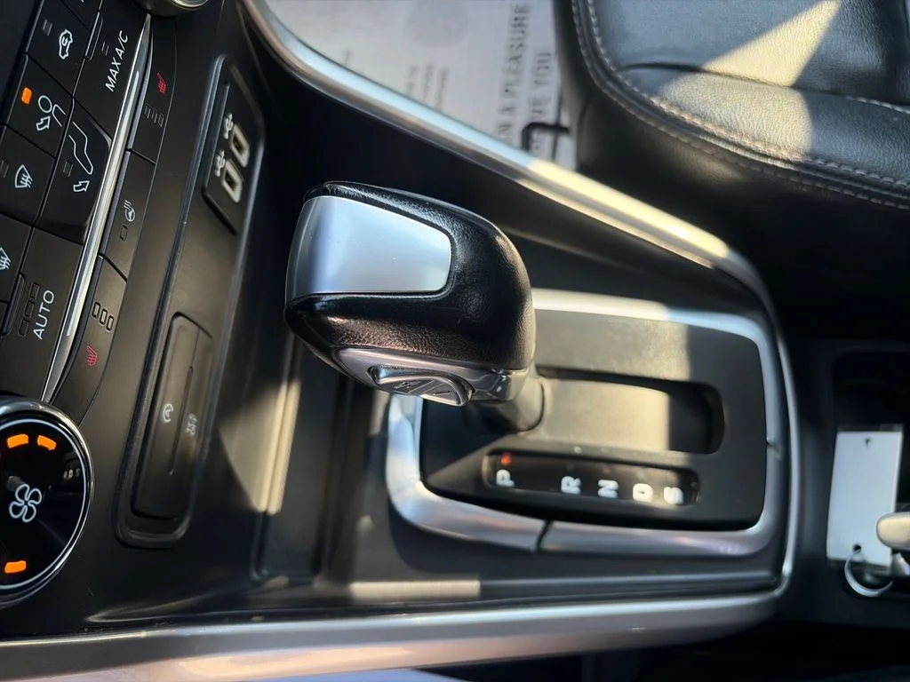 Used 2019 Gray Ford Titanium image 25