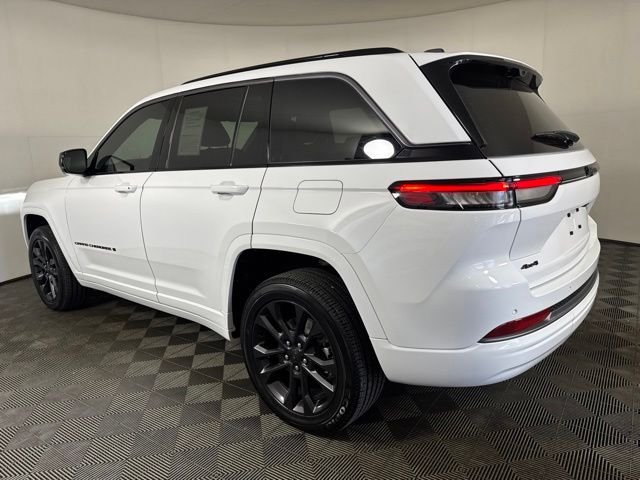 Used 2026 Bright White Clearcoat Jeep Limited Reserve image 6