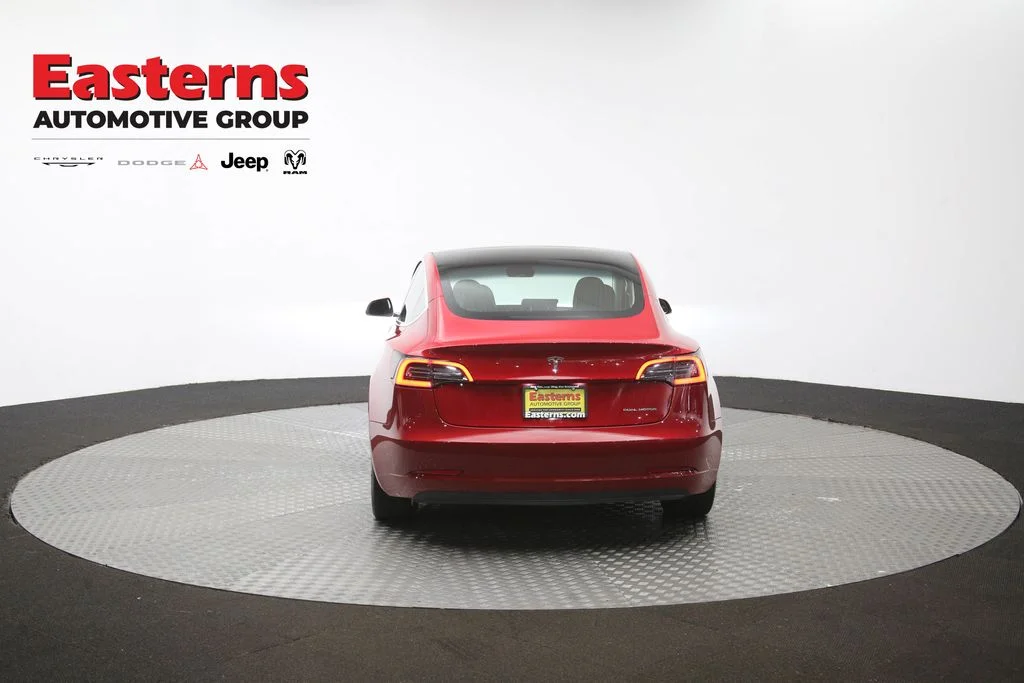 Used 2018 Red Tesla Long Range image 31