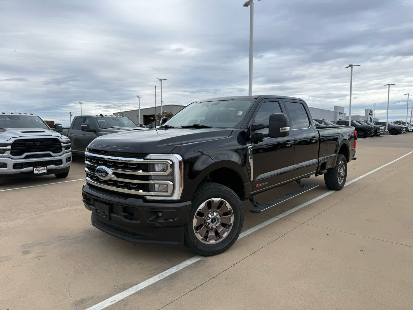Used 2024 Agate Black/Darkened Bronze Ford King Ranch image 2