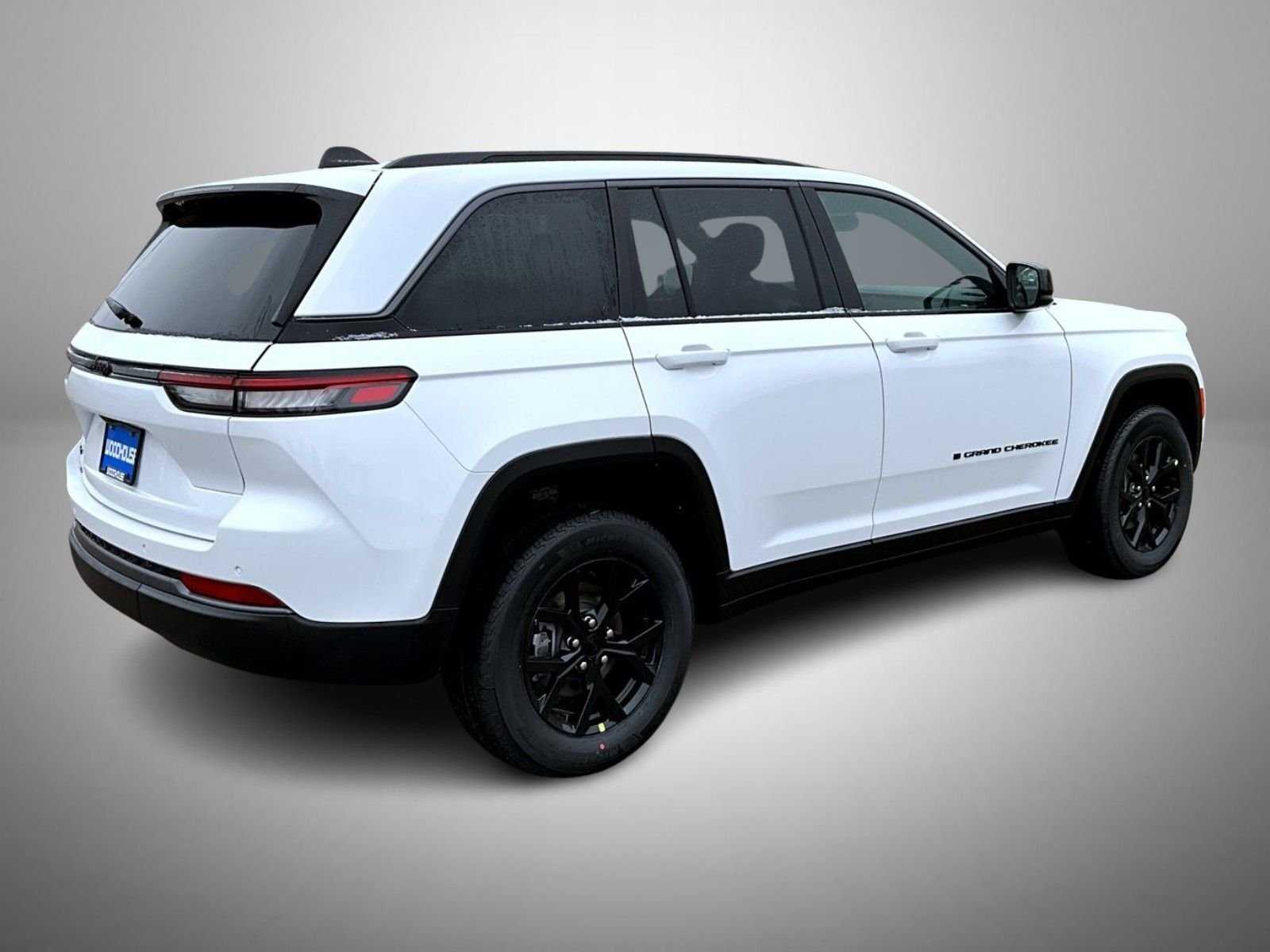 New 2026 Bright White Clearcoat Jeep Altitude image 5