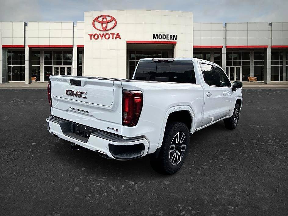 Used 2020 Summit White GMC AT4 image 23
