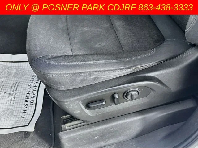 Used 2019 White Chevrolet LT image 18