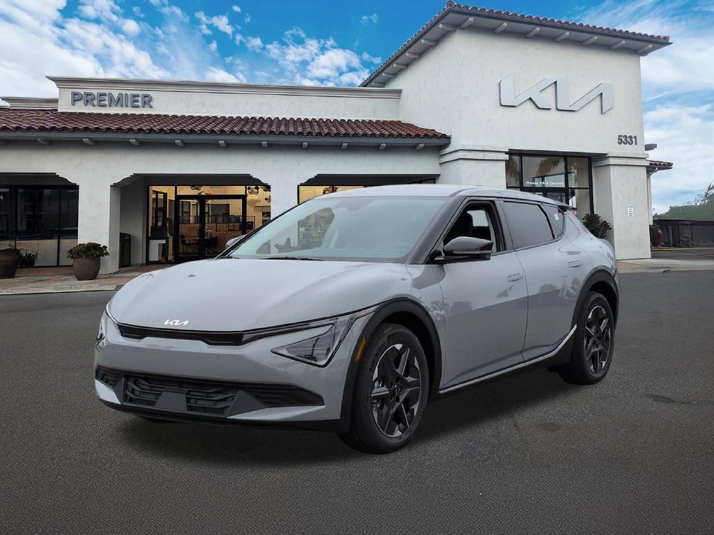 New 2026 Wolf Gray Kia LIGHT image 4
