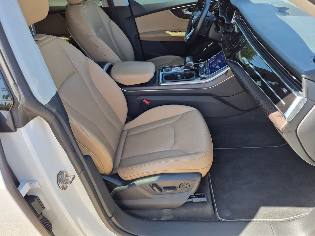 Used 2019 White Audi 3.0T Premium Plus image 31