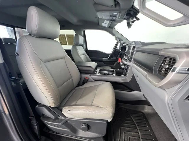 Used 2023 Gray Ford XLT image 38