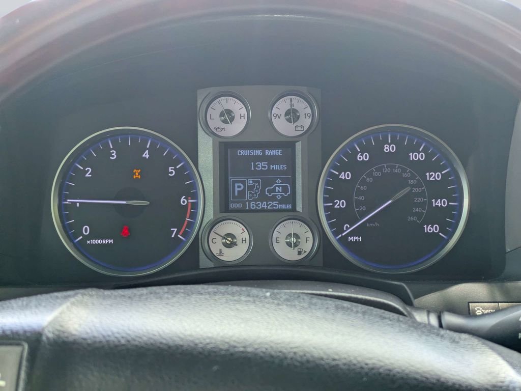 Used 2009 Black Lexus 570 image 31