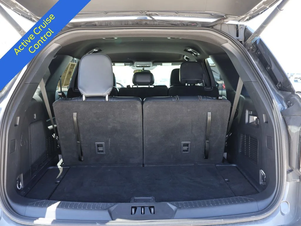 Used 2025 Gray Ford ST-Line image 16