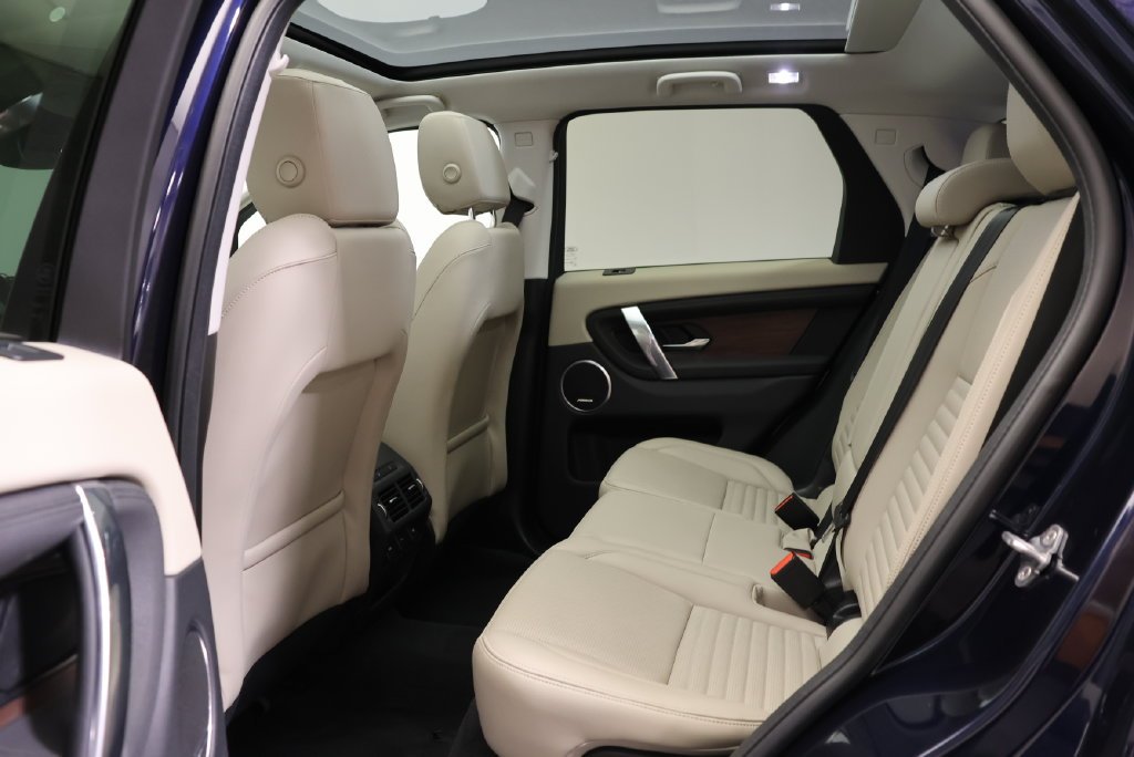 Certified Used 2023 Portofino Blue Metallic Land Rover SE image 35