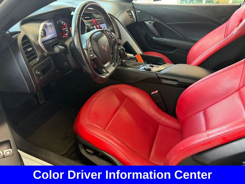 Used 2019 White Chevrolet Stingray image 5