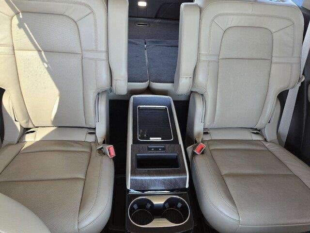 Used 2023 Flight Blue Metallic Clearcoat Lincoln Reserve image 35