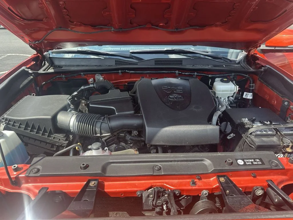 Used 2018 Red Toyota TRD Off-Road image 32