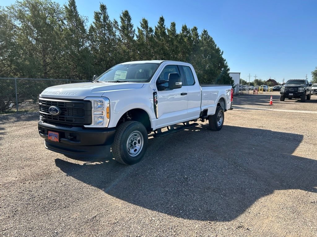 New 2026 Oxford White Ford XL image 2