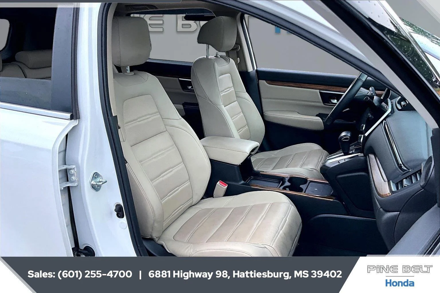 Used 2021 Platinum White Pearl Honda Touring image 6