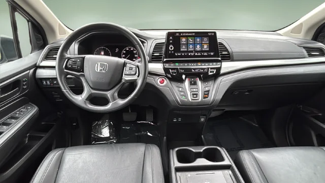Used 2025  Honda EX-L image 10