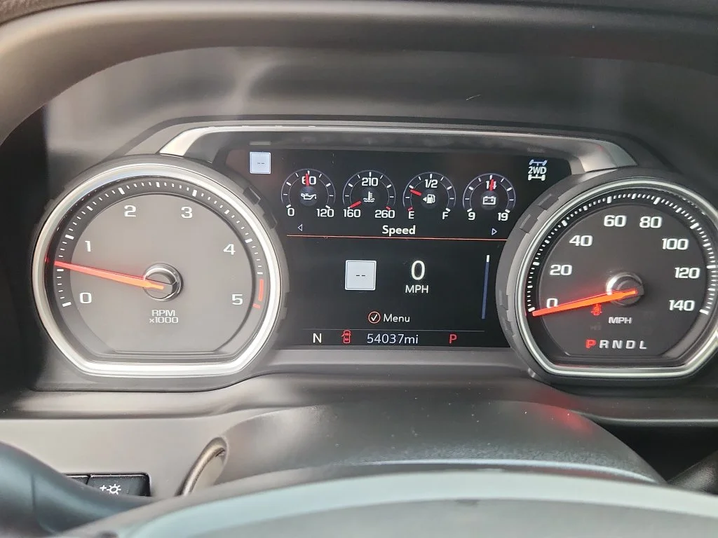 Used 2023 White Chevrolet High Country image 20