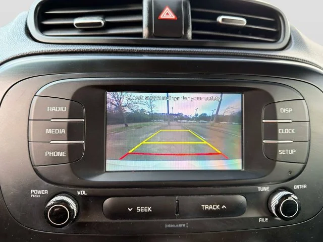 Used 2019 Clear White Kia Base image 20