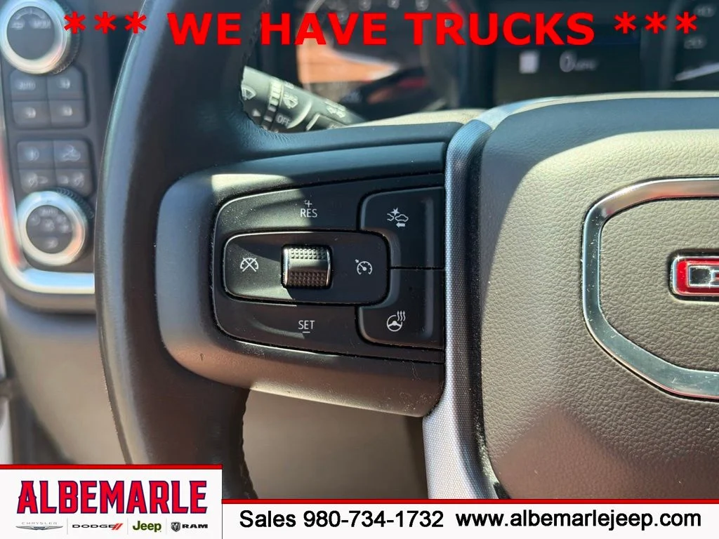 Used 2020 White GMC SLT image 19
